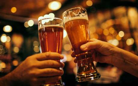 Cerveja engorda? Veja esse e outros 6 mitos e verdades sobre nutrição Cerveja engorda? Veja esse e outros 6 mitos e verdades sobre nutrição