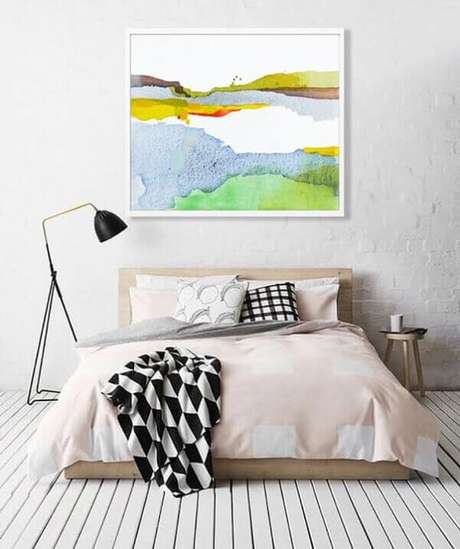 1- A decoração para quartos pequenos utiliza cores claras e neutras. Fonte: Pinterest 1- A decoração para quartos pequenos utiliza cores claras e neutras. Fonte: Pinterest