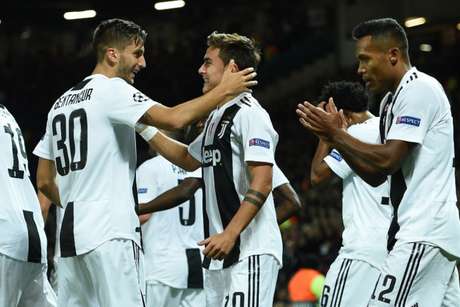 Dybala comemora gol importante que deu a vitória para a Juve (Foto: AFP) Dybala comemora gol importante que deu a vitória para a Juve (Foto: AFP)