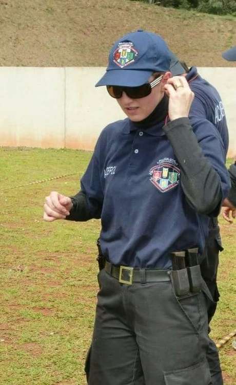 Temos muito a aprender e estudar, porém, conseguimos avanços e parcerias extremamente necessárias para o serviço que atende mulheres, crianças e adolescentes, todos em situação de risco, iminente ou não. Temos muito a aprender e estudar, porém, conseguimos avanços e parcerias extremamente necessárias para o serviço que atende mulheres, crianças e adolescentes, todos em situação de risco, iminente ou não.