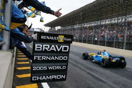 fernando alonso chegou no gp do brasil de 2005