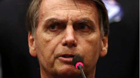 Bolsonaro: 'Não estou preocupado com a cor, sexo ou sexualidade da minha equipe, mas com a missão de fazer o Brasil crescer'
