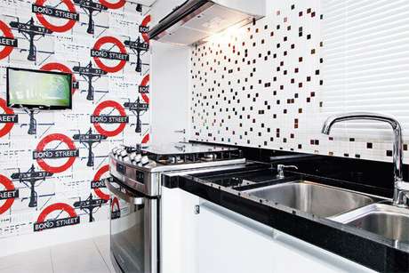 47. Na decoração moderna as pastilhas para cozinha completam o visual do ambiente. Fonte: Web Comunica