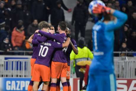 Manchester City arrancou empate do Lyon fora de casa e está nas oitavas da Champions (Foto: AFP) Manchester City arrancou empate do Lyon fora de casa e está nas oitavas da Champions (Foto: AFP)