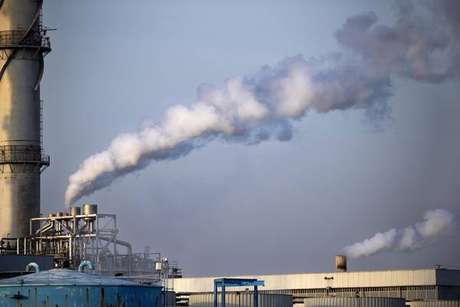 Emissão global de CO2 pode bater recorde em 2018 Emissão global de CO2 pode bater recorde em 2018
