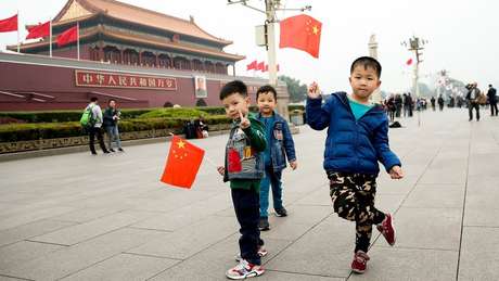 A mídia estatal chinesa vem tratando o envelhecimento da população como uma questão de interesse nacional