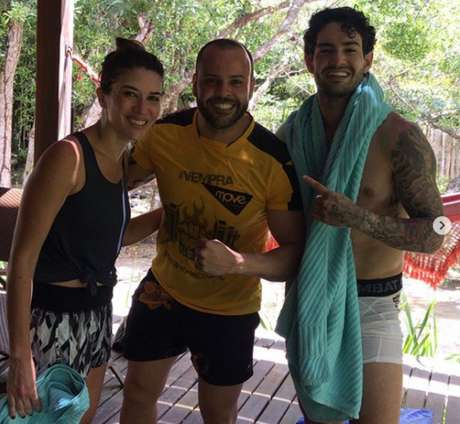 Pato assume namoro com filha de Silvio Santos em viagem a ...