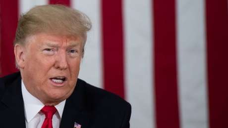 Decisão de mudar embaixada brasileira para Jerusalém é vista como gesto de aproximação com Trump. Brasil esperaria, em troca, acesso a mercados americanos e acordos na área de segurança Decisão de mudar embaixada brasileira para Jerusalém é vista como gesto de aproximação com Trump. Brasil esperaria, em troca, acesso a mercados americanos e acordos na área de segurança