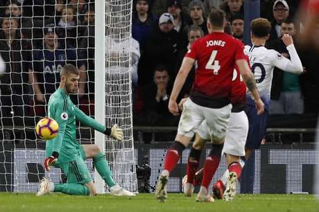 Goleiro foi o personagem da vitória do United (Foto: AFP) Goleiro foi o personagem da vitória do United (Foto: AFP)