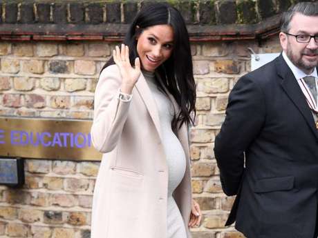 Meghan Markle foi chamada de 'senhora gorda' por uma idosa Meghan Markle foi chamada de 'senhora gorda' por uma idosa