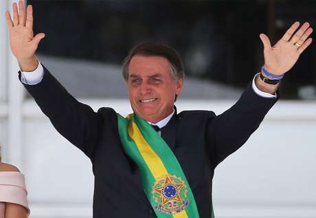 Presidente Jair Bolsonaro durante a cerimÃ´nia de posse, um mÃªs atrÃ¡s