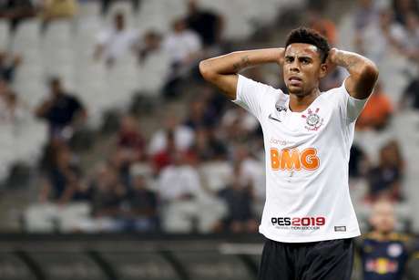 Irregular, Corinthians não engrena na 'fase' pré-Copa América do Brasileiro