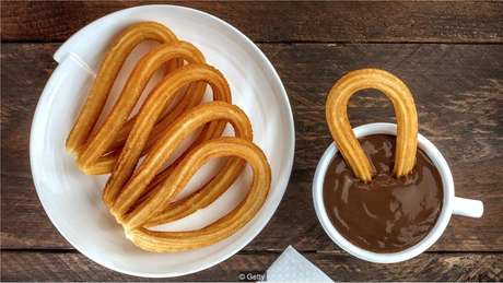 Pesquisa sugere que, se vamos comer alimentos doces, o café da manhã é a melhor hora para fazer isso