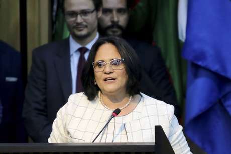 A ministra da Mulher, FamÃ­lia e Direitos Humanos, Damares Alves