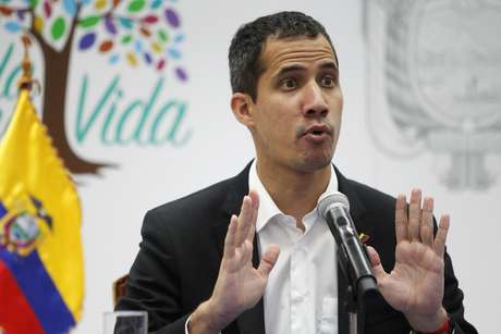 Líder oposicionista venezuelano Juan Guaido em entrevista em Salinas, Equador
REUTERS/Daniel Tapia