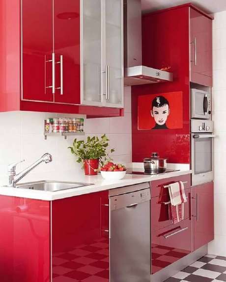 21. A decoração em tons de vermelho pode ser usada em vários ambientes da casa – Foto: Arquitrecos 21. A decoração em tons de vermelho pode ser usada em vários ambientes da casa – Foto: Arquitrecos