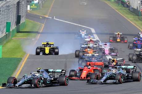 GP da AustrÃ¡lia: Bottas passa Hamilton na largada e conquista vitÃ³ria dominante em Melbourne