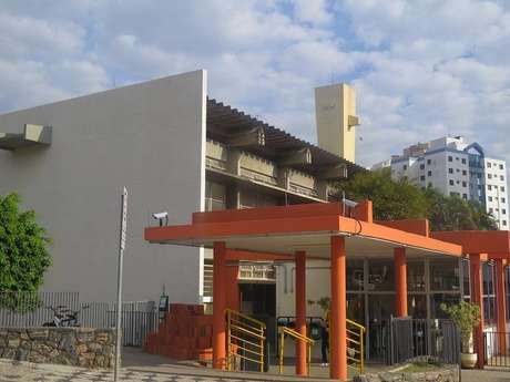 Em comunicado, o Sesi informou que a suspensão das aulas foi adotada como prevenção após a ameaça da violência Em comunicado, o Sesi informou que a suspensão das aulas foi adotada como prevenção após a ameaça da violência