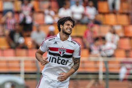 Hudson, do SÃ£o Paulo em lance durante a partida entre SÃ£o Paulo x Palmeiras