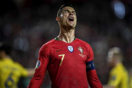 Portugal pressiona, mas fica no empate com a Ucrânia pelas Eliminatórias para a Euro-2020 (Foto: AFP) Portugal pressiona, mas fica no empate com a Ucrânia pelas Eliminatórias para a Euro-2020 (Foto: AFP)