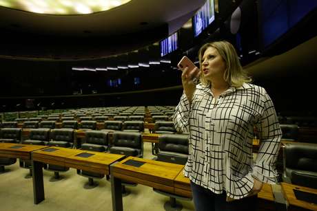 A deputada Joice Hasselmann (PSL-SP), líder do Governo no Congresso