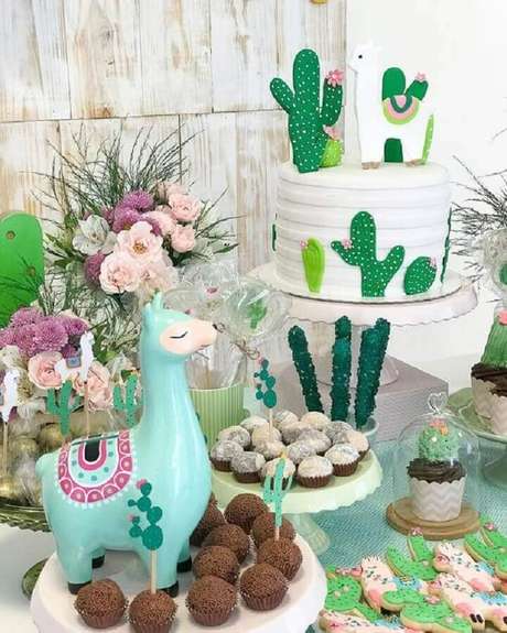 106 . Decoração com cactos para festa de aniversário diferente – Foto: Pinosy