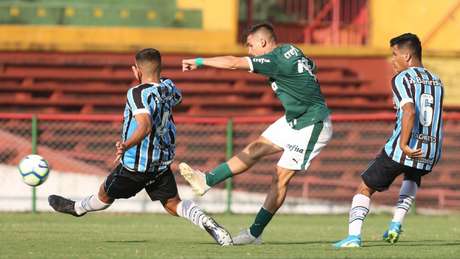 Aníbal empatou o jogo para o Palmeiras já nos acréscimos da Copa do Brasil sub-20 (Foto: Ag. Palmeiras) Aníbal empatou o jogo para o Palmeiras já nos acréscimos da Copa do Brasil sub-20 (Foto: Ag. Palmeiras)