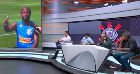 Love participou do 'Seleção Sportv' nesta segunda-feira (Foto: Reprodução) Love participou do 'Seleção Sportv' nesta segunda-feira (Foto: Reprodução)
