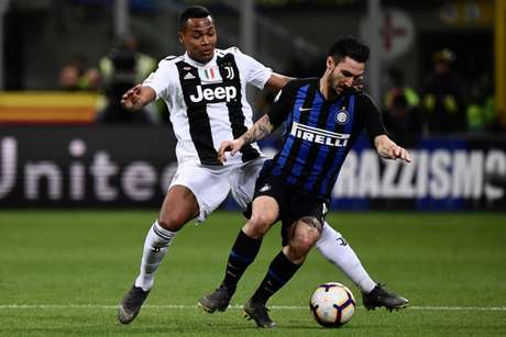Inter e Juventus fizeram um duelo equilibrado neste sábado (Foto: MARCO BERTORELLO/AFP) Inter e Juventus fizeram um duelo equilibrado neste sábado (Foto: MARCO BERTORELLO/AFP)