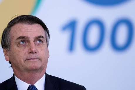 Bolsonaro disse que não quer dinheiro público sendo usado "dessa maneira" Bolsonaro disse que não quer dinheiro público sendo usado "dessa maneira"