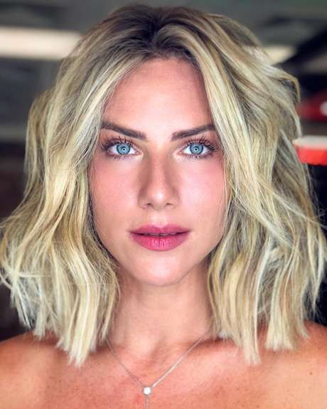 Giovanna Ewbank fez as pazes com Marina Ruy Barbosa Giovanna Ewbank fez as pazes com Marina Ruy Barbosa