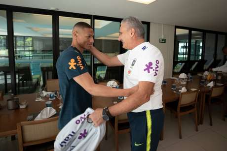 'Quero ir logo a campo e começar a treinar', diz Richarlison (Lucas Figueiredo / CBF) 'Quero ir logo a campo e começar a treinar', diz Richarlison (Lucas Figueiredo / CBF)