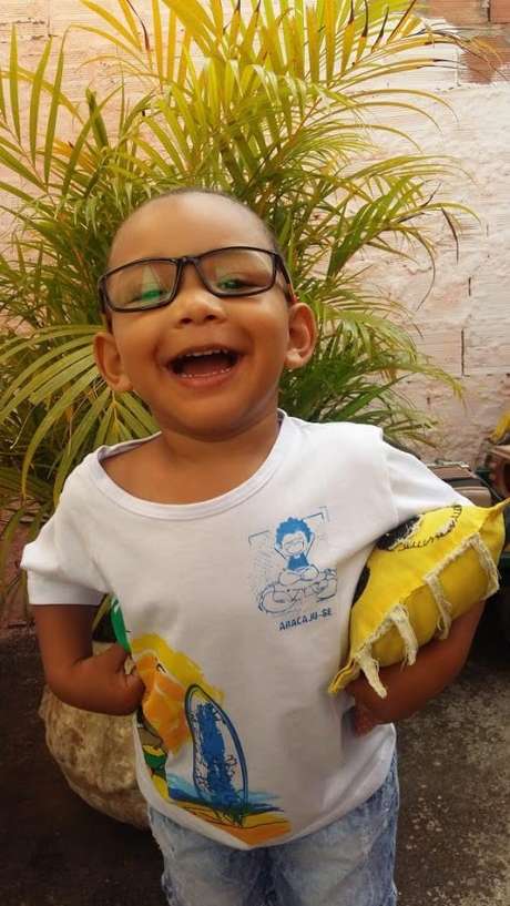 Quem vê o alegre Erik falando e correndo nem imagina que, poucos meses antes, ele havia passado por uma complexa cirurgia no coração Quem vê o alegre Erik falando e correndo nem imagina que, poucos meses antes, ele havia passado por uma complexa cirurgia no coração