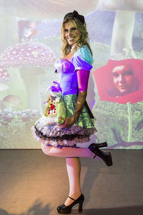 61. Inspiração de fantasia: Alice no país das maravilhas! Por: Anna Quast 61. Inspiração de fantasia: Alice no país das maravilhas! Por: Anna Quast