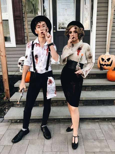 8. Casal fantasiado de Boonie e Clyde para a festa à fantasia de HAlloween – Por: Pinterest 8. Casal fantasiado de Boonie e Clyde para a festa à fantasia de HAlloween – Por: Pinterest