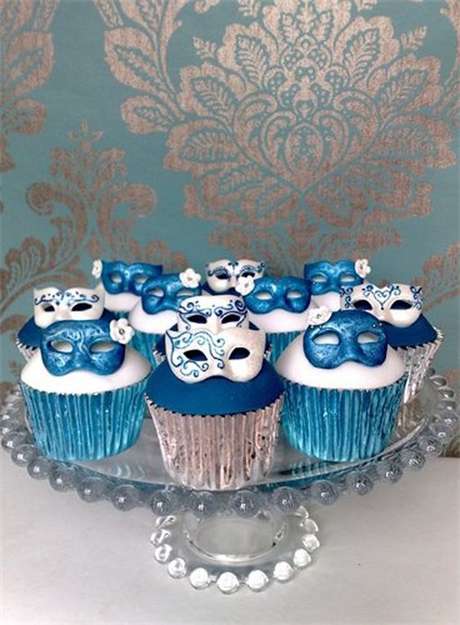48. Docinhos personalizados para festa à fantasia – Por: Pinterest 48. Docinhos personalizados para festa à fantasia – Por: Pinterest