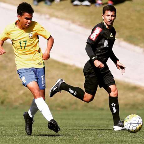 Assunção já jogou pela Seleção Brasileira nas divisões de base (Foto: Reprodução) Assunção já jogou pela Seleção Brasileira nas divisões de base (Foto: Reprodução)