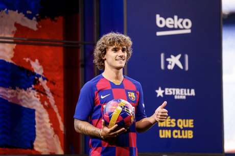 Griezmann com as cores do Barcelona (Foto: Divulgação) Griezmann com as cores do Barcelona (Foto: Divulgação)