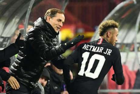 Técnico e brasileiro nunca tiveram problemas no PSG (Foto: AFP) Técnico e brasileiro nunca tiveram problemas no PSG (Foto: AFP)