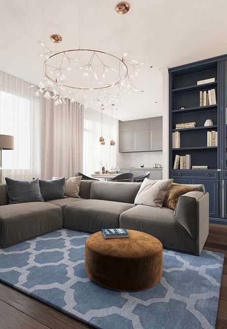 51. Decoração para sala de estar cinza e azul petróleo – Foto: Behance