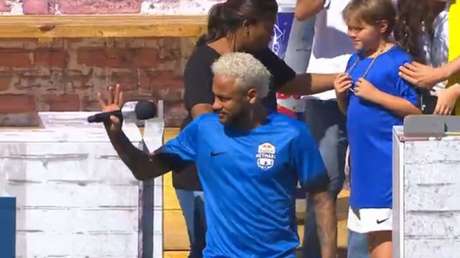 Neymar relembrou os tempos de Barcelona (Foto: Reprodução) Neymar relembrou os tempos de Barcelona (Foto: Reprodução)