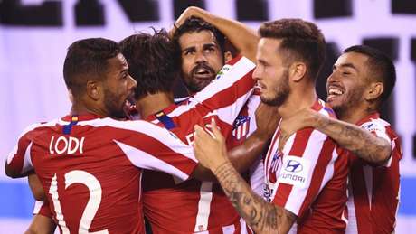 REAL MADRID 3x7 ATLÃTICO DE MADRID (Foto: Johannes EISELE / AFP)