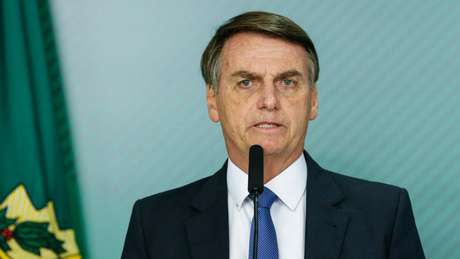Bolsonaro acusou Galvão de estar a serviço de 'ONGs internacionais' Bolsonaro acusou Galvão de estar a serviço de 'ONGs internacionais'