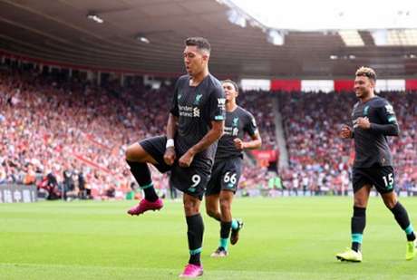 Firmino fez o segundo gol do jogo (Foto: Reprodução) Firmino fez o segundo gol do jogo (Foto: Reprodução)