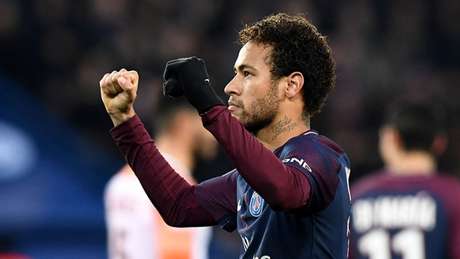 Neymar com a camisa do PSG (Foto: AFP) Neymar com a camisa do PSG (Foto: AFP)