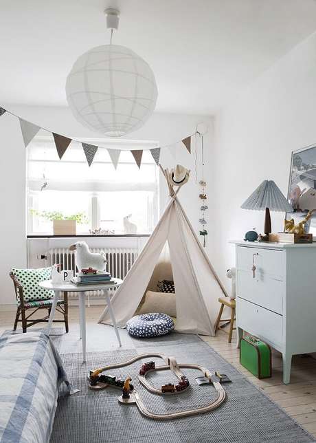 1. Cabaninha infantil em tom nude se harmoniza com a decoração do quarto. Fonte: Casa & Ambiente Bebê 1. Cabaninha infantil em tom nude se harmoniza com a decoração do quarto. Fonte: Casa & Ambiente Bebê