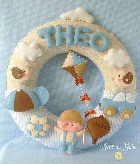 49. A guirlanda de feltro para quarto de menino possui detalhes lindos para decoração – Por: Bebe Atelie da Nathi 49. A guirlanda de feltro para quarto de menino possui detalhes lindos para decoração – Por: Bebe Atelie da Nathi