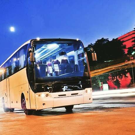 O mercado de transporte rodoviário de passageiros é grande. Só as viagens interestaduais transportam cerca de 80 milhões de passageiros por ano O mercado de transporte rodoviário de passageiros é grande. Só as viagens interestaduais transportam cerca de 80 milhões de passageiros por ano