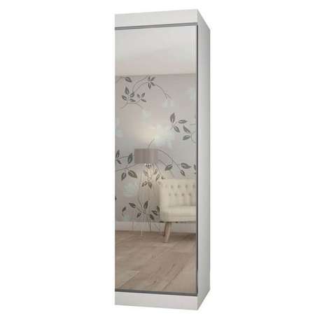 39. Sapateira com espelho feita com acabamento branco, acomoda 40 pares em seu interior. Fonte: Pinterest 39. Sapateira com espelho feita com acabamento branco, acomoda 40 pares em seu interior. Fonte: Pinterest