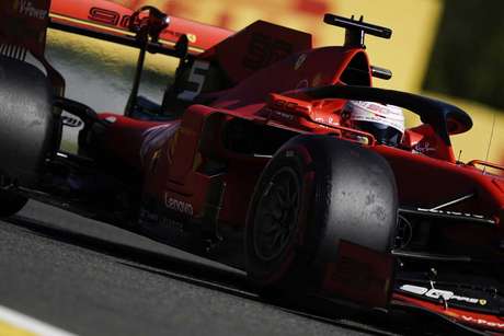 GP da Bélgica: Vettel lidera dobradinha da Ferrari no TL1; Hamilton com problemas GP da Bélgica: Vettel lidera dobradinha da Ferrari no TL1; Hamilton com problemas